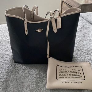 Coach double sided neverfull bag